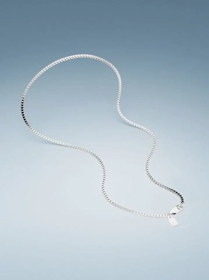 BOX CHAIN NECKLACE