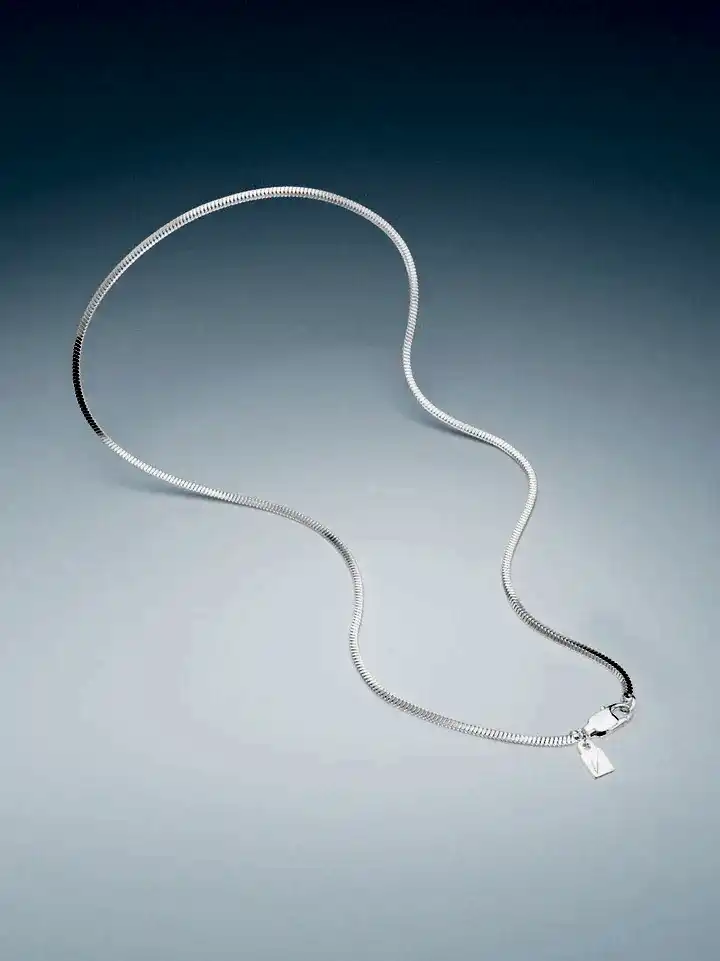 SQUARE CHAIN NECKLACE