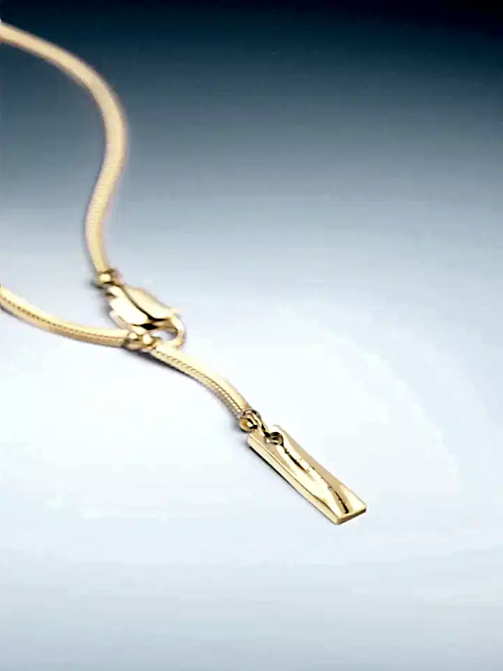 SQUARE CHAIN NECKLACE