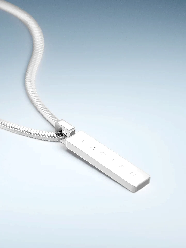 SQUARE PENDANT NECKLACE